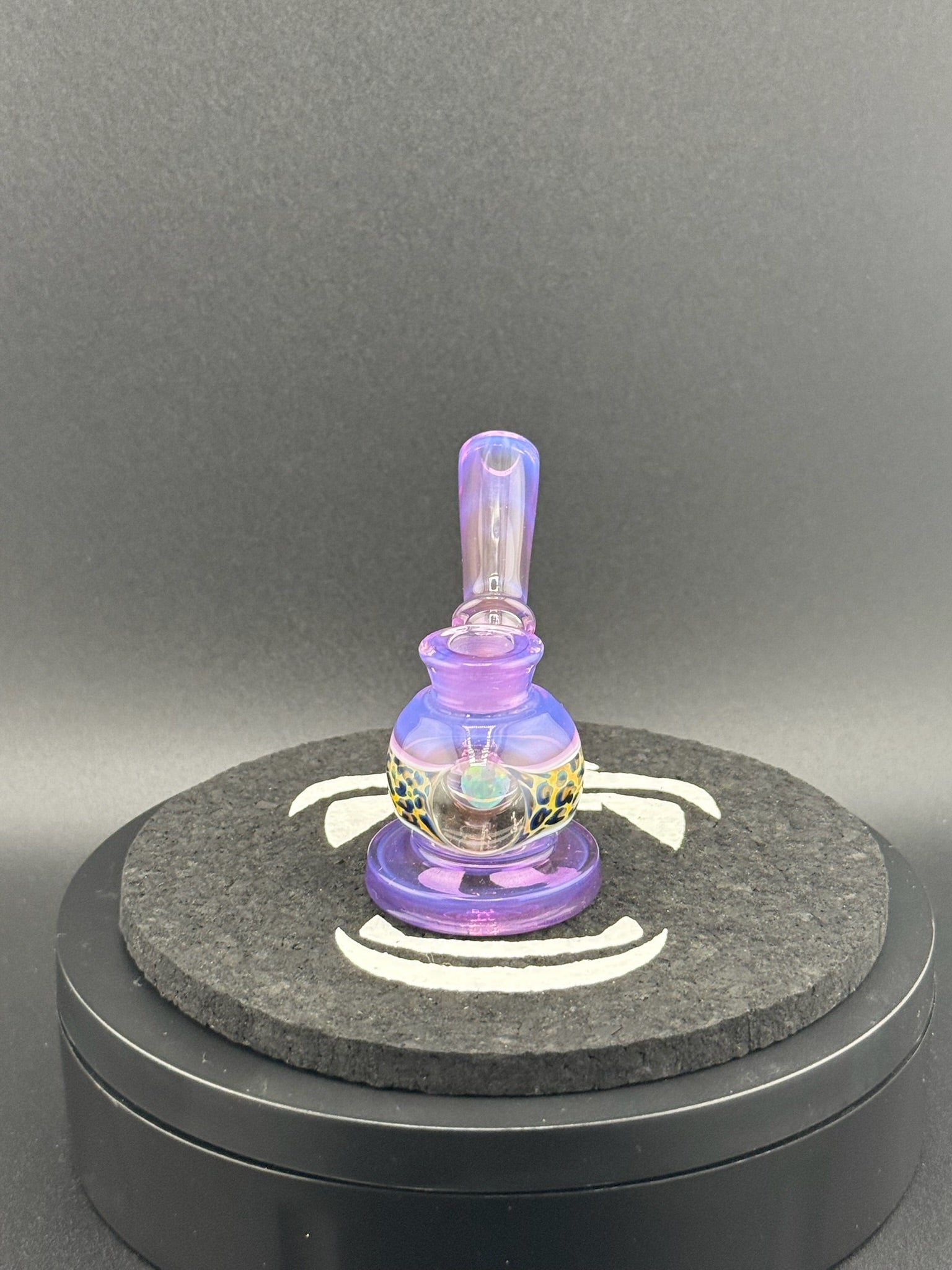 Baby Gorilla x Sunya Terp Taster in Greasy Gold Purple